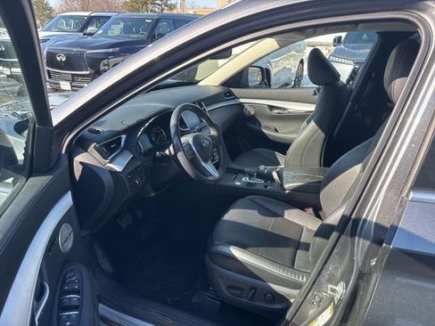 Certified 2022 INFINITI QX50 Essential image 13