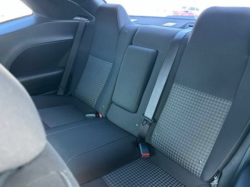 Used 2022 Dodge Challenger R/T RWD image 11