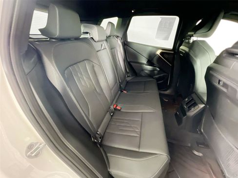 Used 2025 BMW X3 xDrive30i w/ Premium Package AWD/4WD image 26