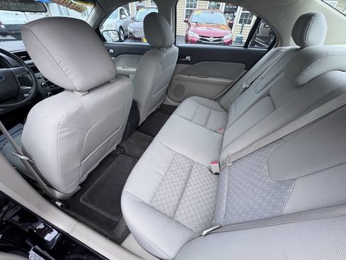 Used 2012 Ford Fusion SE image 25