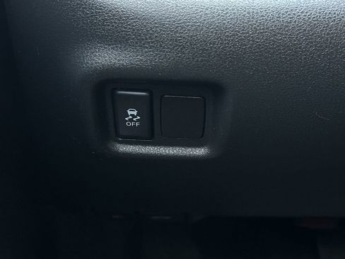 Used 2014 Nissan Versa Note S Plus image 26