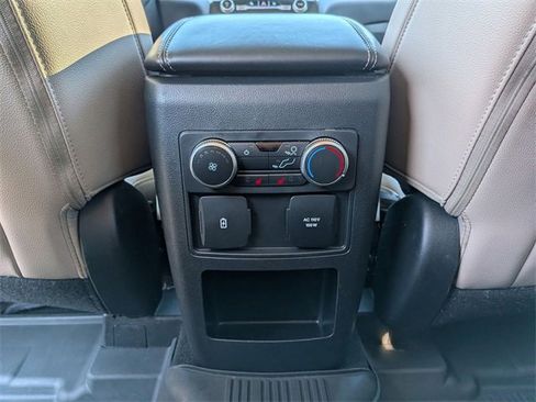 Used 2021 Ford Explorer Limited w/ Hybrid Equipment Group 310A image 27