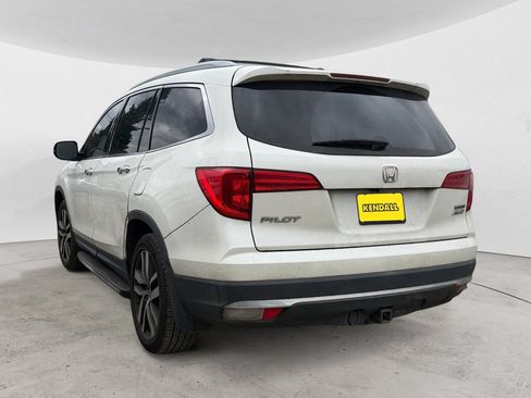 Used 2016 Honda Pilot Touring image 2