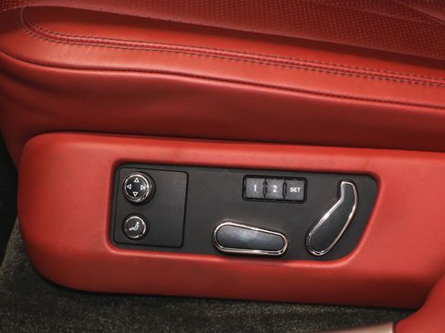 Used 2016 Bentley Flying Spur V8 image 14