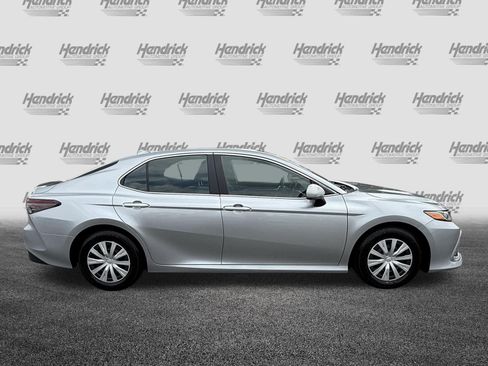 Used 2024 Toyota Camry LE FWD image 11