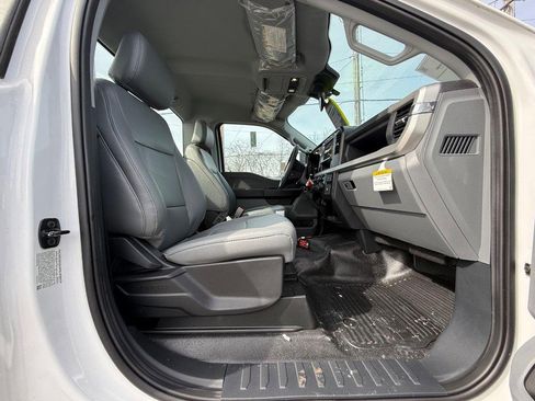 Certified 2024 Ford F550 4x4 Regular Cab Super Duty image 14