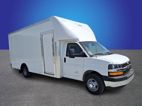 New 2026 Chevrolet Express 4500 w/ Power Convenience Package RWD image 2