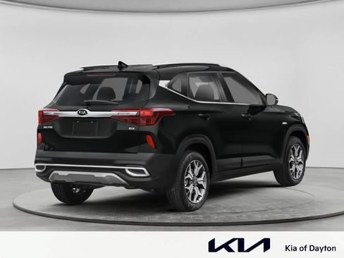 Used 2021 Kia Seltos S FWD image 2