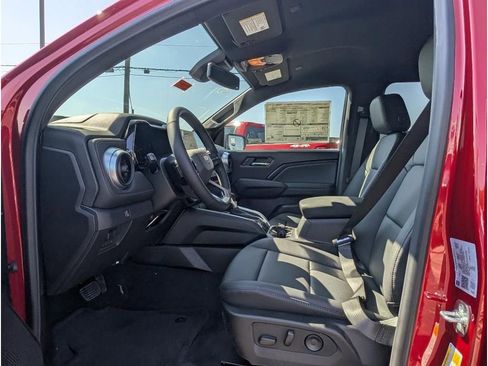 New 2026 Chevrolet Colorado LT w/ LT Convenience Package image 13
