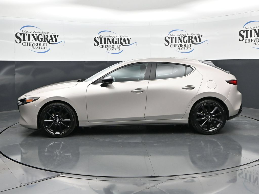 Used 2024 MAZDA MAZDA3 s FWD image 4