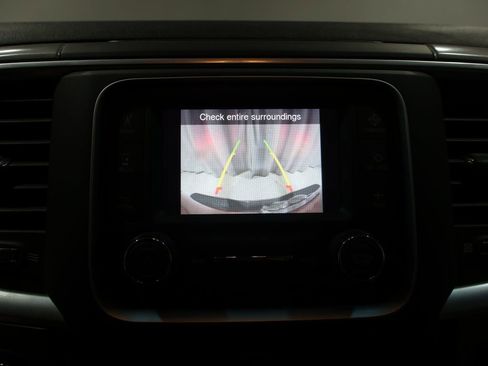 Used 2023 RAM 1500 Classic SLT image 27