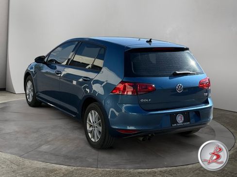 Used 2017 Volkswagen Golf S FWD image 5