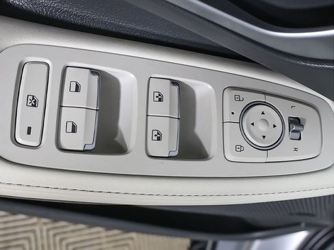 Certified 2024 Hyundai Sonata Limited FWD image 37