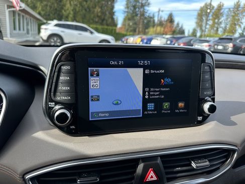 Used 2020 Hyundai Santa Fe Limited image 21