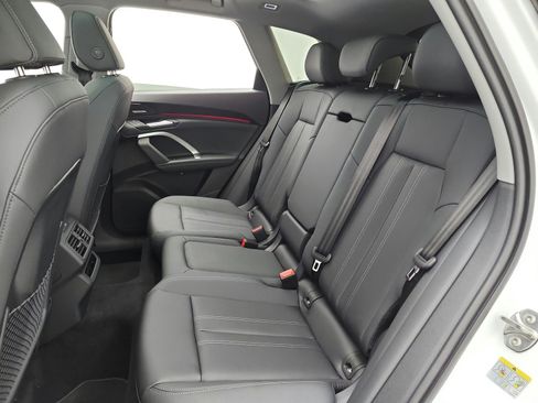 New 2026 Audi Q5 Premium Plus AWD/4WD image 11