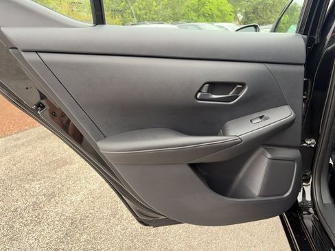 Used 2025 Nissan Sentra SV w/ Trunk Package FWD image 26