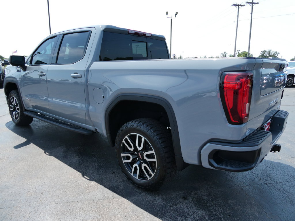 Certified 2024 GMC Sierra 1500 AT4 w/ Technology Package AWD/4WD image 8