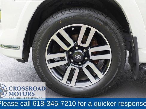 Used 2020 Toyota 4Runner Limited AWD/4WD image 10