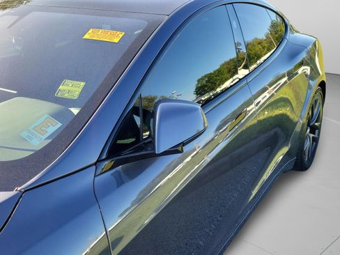 Used 2022 Tesla Model S AWD/4WD image 29