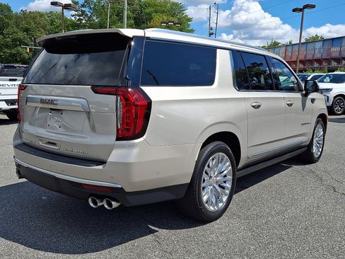Certified 2024 GMC Yukon XL Denali w/ Denali Reserve Package AWD/4WD image 6