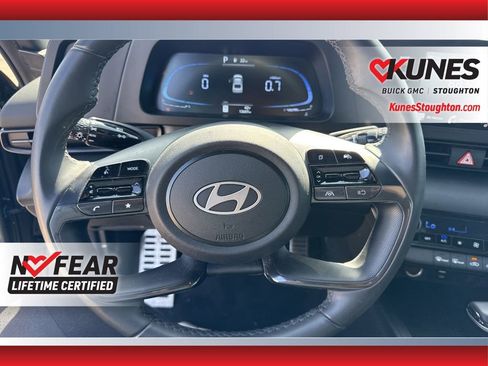 Used 2025 Hyundai Elantra Sport image 27