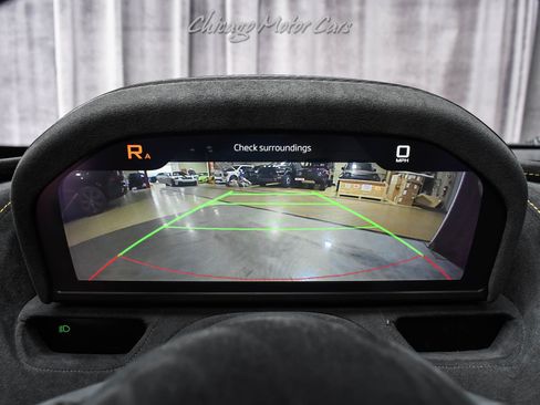 Used 2022 McLaren 765LT RWD image 13