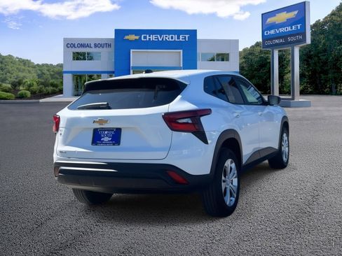 Certified 2024 Chevrolet Trax LS image 6