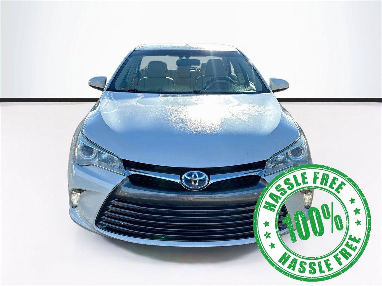 Used 2016 Toyota Camry XLE FWD image 2