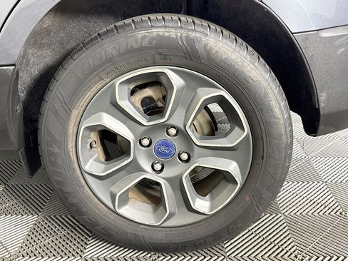 Used 2018 Ford EcoSport S FWD image 34