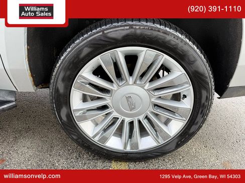 Used 2019 Cadillac Escalade ESV Platinum image 33