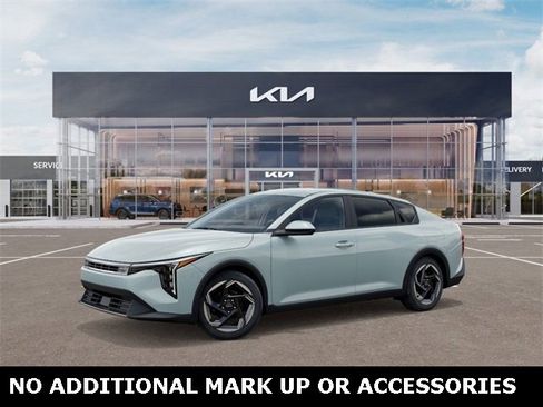 New 2025 Kia K4 EX image 3