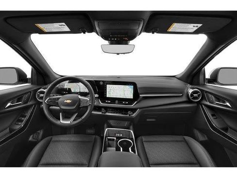 Used 2025 Chevrolet Equinox LT w/ Convenience Package II FWD image 38