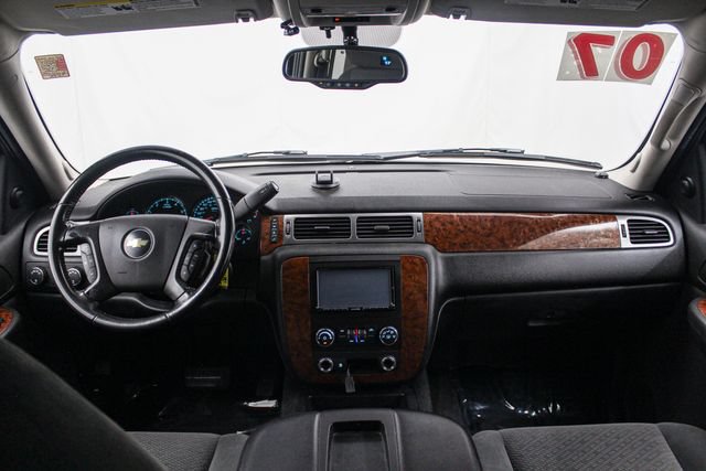 Used 2007 Chevrolet Tahoe LT AWD/4WD image 29