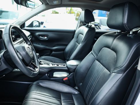 Certified 2023 Honda HR-V EX-L image 23