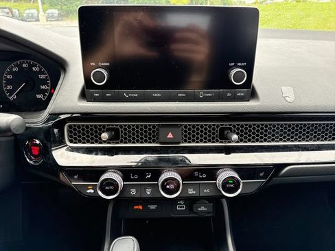 Used 2023 Honda Civic EX image 26