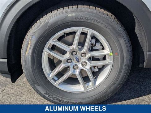 New 2026 Ford Explorer Active image 9