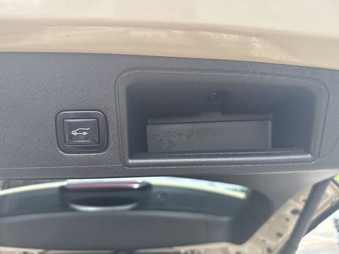 Used 2022 GMC Terrain AT4 w/ Infotainment Package II image 30