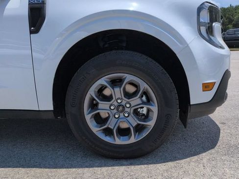 New 2026 Ford Maverick XLT w/ XLT Luxury Package FWD image 10