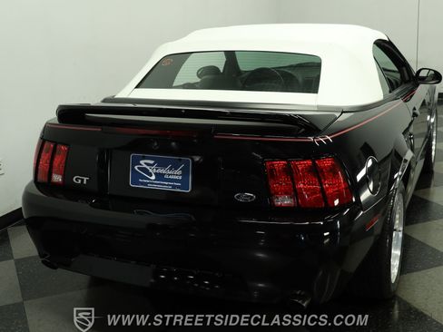 Used 2000 Ford Mustang GT RWD image 10