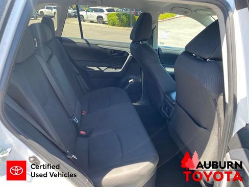 Certified 2024 Toyota RAV4 LE AWD/4WD image 17