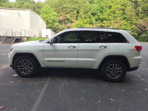 Used 2019 Jeep Grand Cherokee Limited RWD image 11