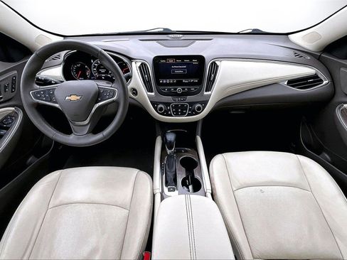 Used 2024 Chevrolet Malibu LT image 15