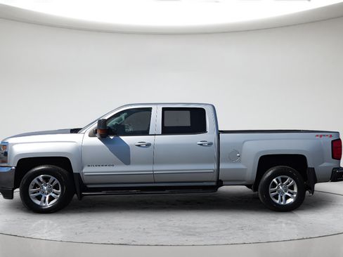 Used 2017 Chevrolet Silverado 1500 LT w/ Max Trailering Package AWD/4WD image 14