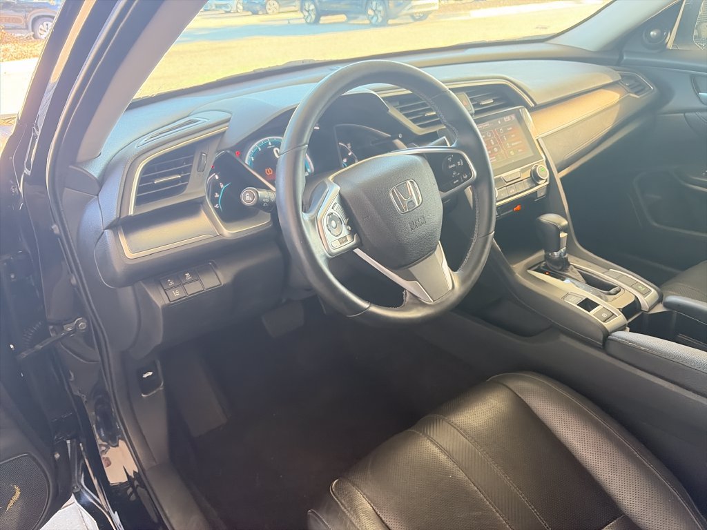 Used 2016 Honda Civic Touring image 13