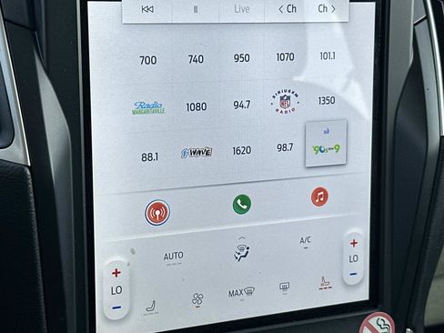 Certified 2024 Ford Edge SEL AWD/4WD image 20