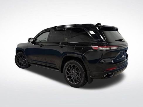 Used 2025 Jeep Grand Cherokee Summit w/ Obsidian Package image 3