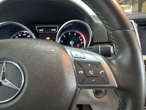 Used 2013 Mercedes-Benz GL 450 4MATIC image 13