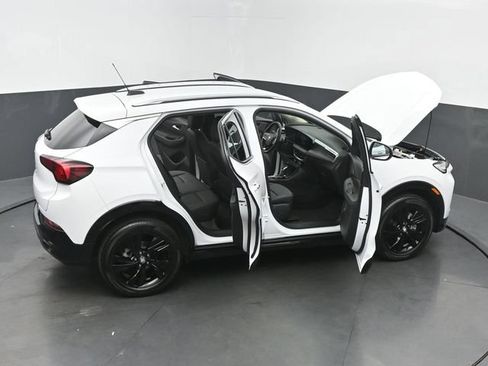 Used 2025 Buick Encore GX Sport Touring FWD image 63