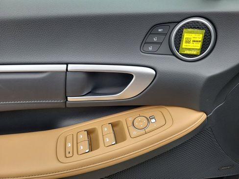 New 2025 Hyundai Sonata Limited image 5