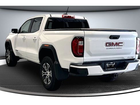 Used 2023 GMC Canyon AT4 w/ Canyon Safety Plus Package AWD/4WD image 14